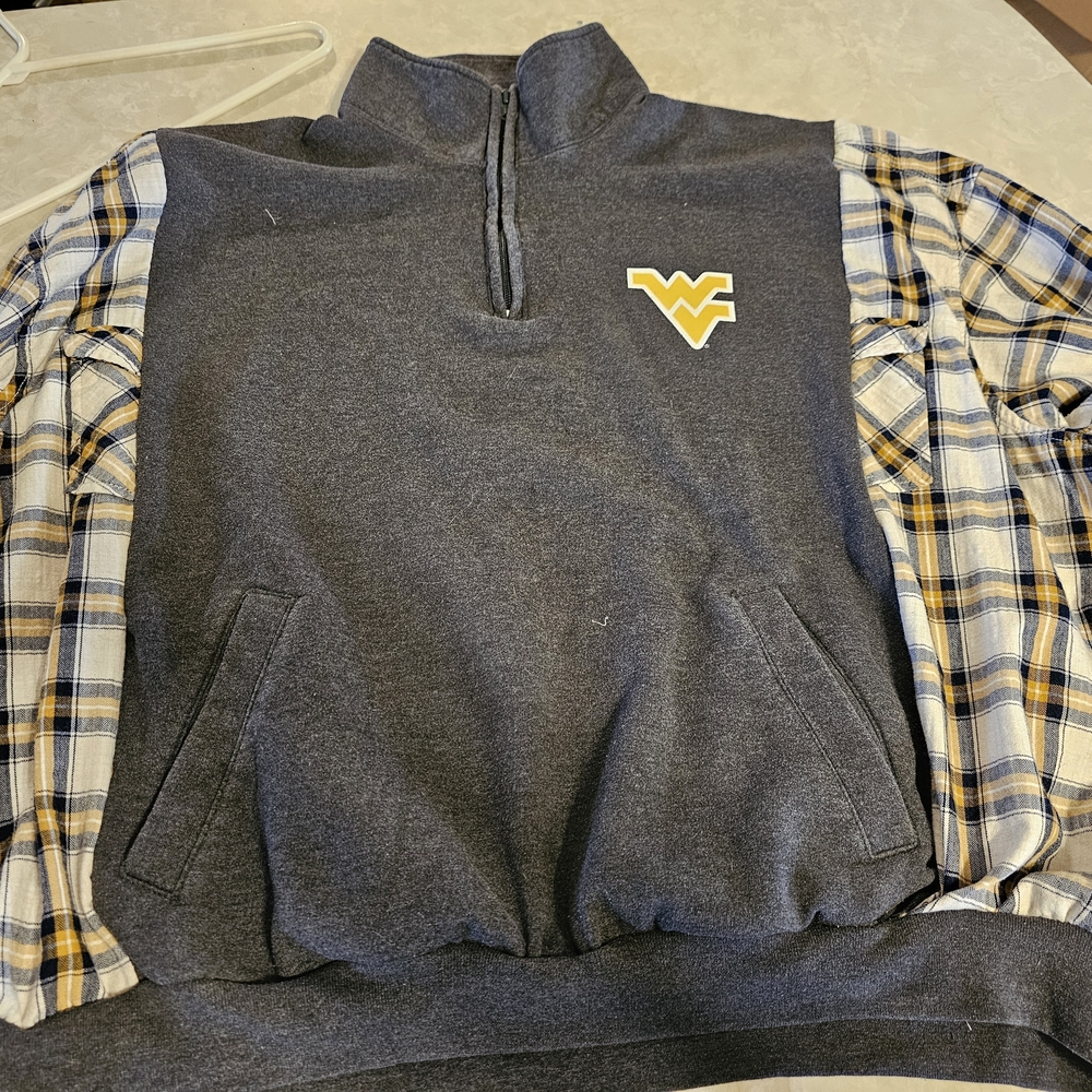 ONE OF A KIND!! West Virginia Mountaineers Grey Quarter-Zip Pullover